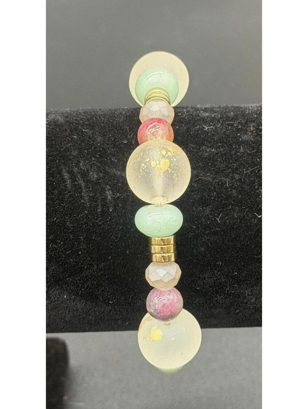 🌸 Boho Chic Frosted Glass & Gemstone Beaded Bracelet 7” ✨